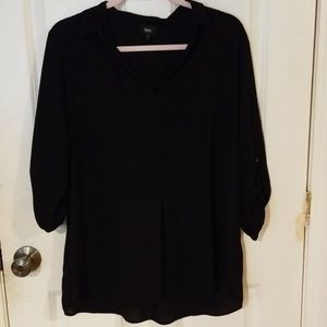 😎Cute Mossimo Black Blouse W/ Rolled Up Sleeves!!